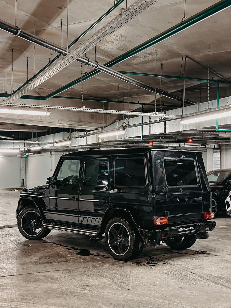 Mercedes Benz G55