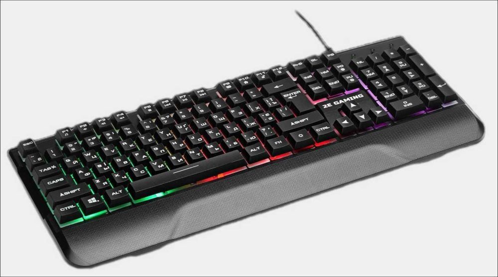 Игровая клавиатура на мембранах с подсветкой