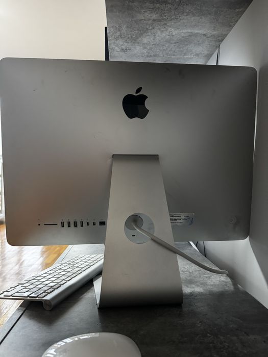 Настолен компютър iMac 21.5"Inch Late 2012 и2015г Intel 500gb/GeForce