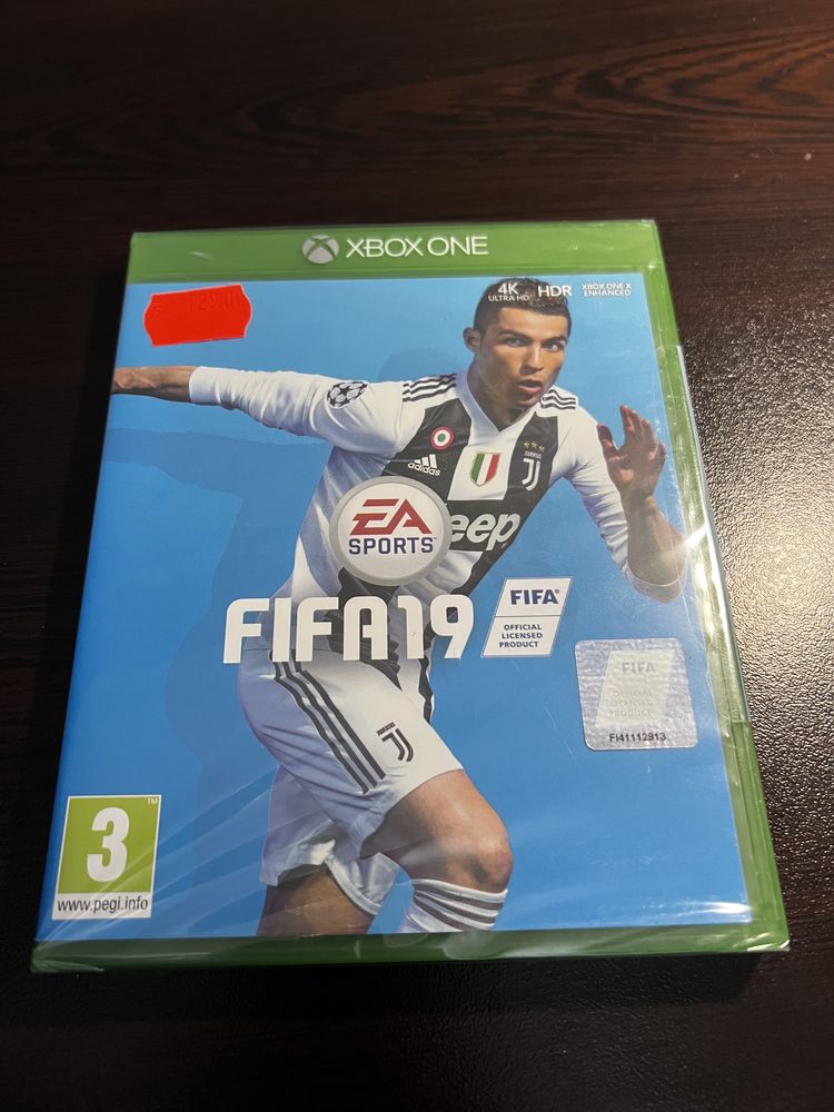 FIFA 19 XBOX .Запечатана !