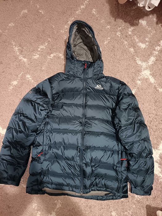 Мъжко яке Mountain в два цвята