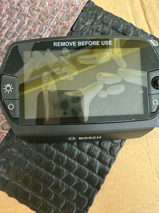 Bosch Purion 200 smart noi ! Nyon 8gb