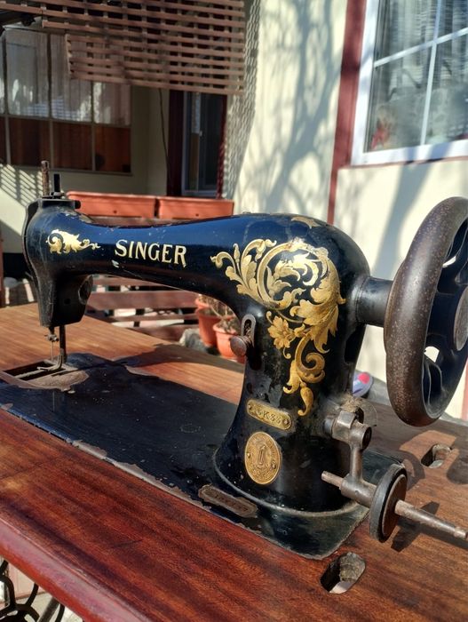 Masina de cusut vintage SINGER