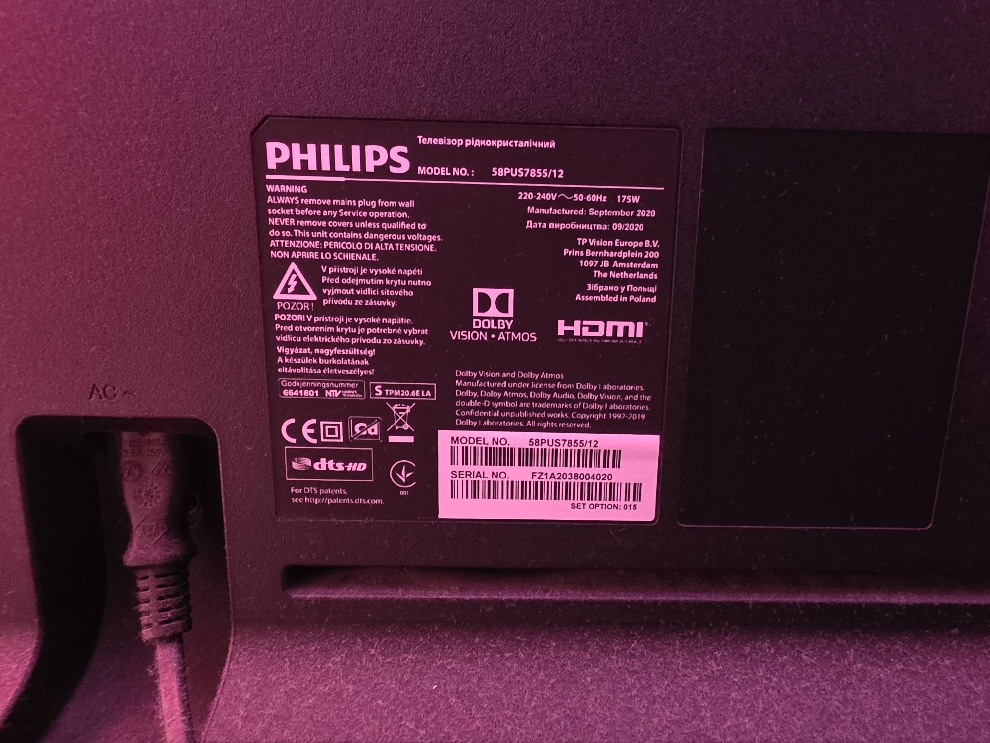 Vand televizor Philips 4K Ambilight 58PUS7855