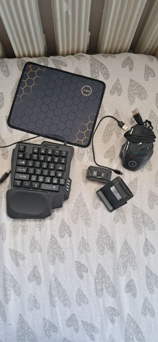 Игровой комплект для телефона б/у почти новый