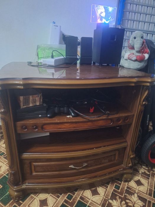 Тумба б/у отдам бесплатно