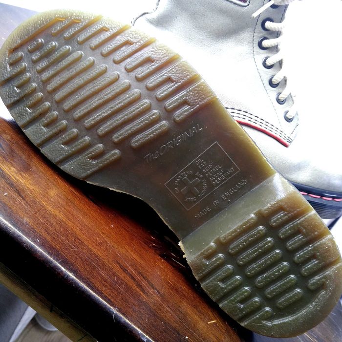 Dr. Martens 1A37 Lipstick MIE колекционерски кубинки, номер 35.5, UK3