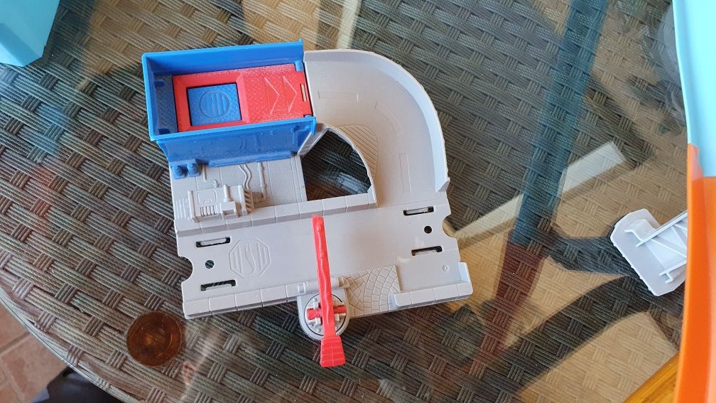 Hot wheels ieftin