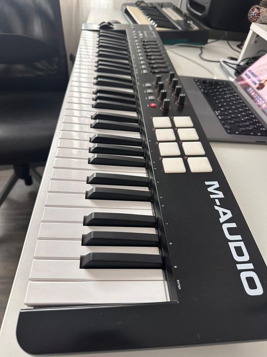 Clapa midi M-AUDIO Oxygen 61