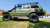 Nissan Patrol Y61 autoutilitar 4 locuri