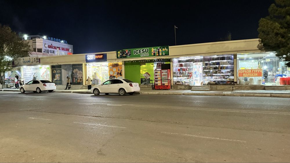 Tansiqboyev bozori oldida magazin 30 kv birinchi liniyada joylashgan