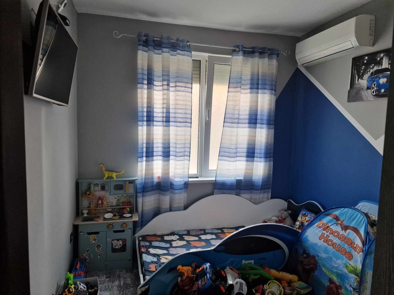 Продава се Тристаен апартамент в Благоевград, Орлова чука - 64 кв.м за 1329 €/кв.м - Снимка #3