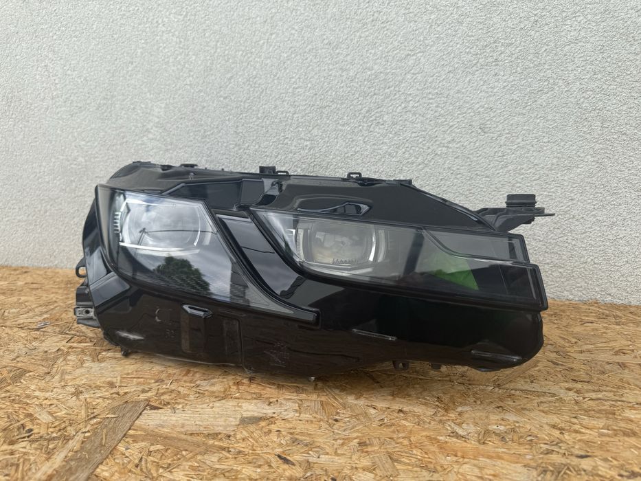 Far dreapta VW Arteon Full LED Original Europa