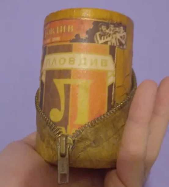 Уникална ръчно изработена чаша сувенир на Локомотив Пловдив