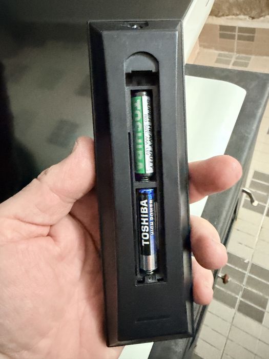 Телевизор TOSHIBA EL834G