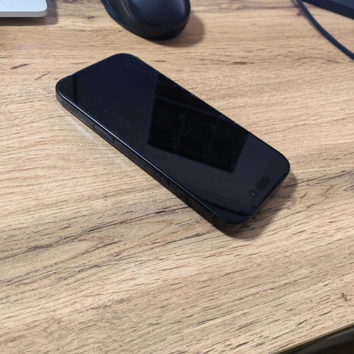 Iphone 16 pro смартфон