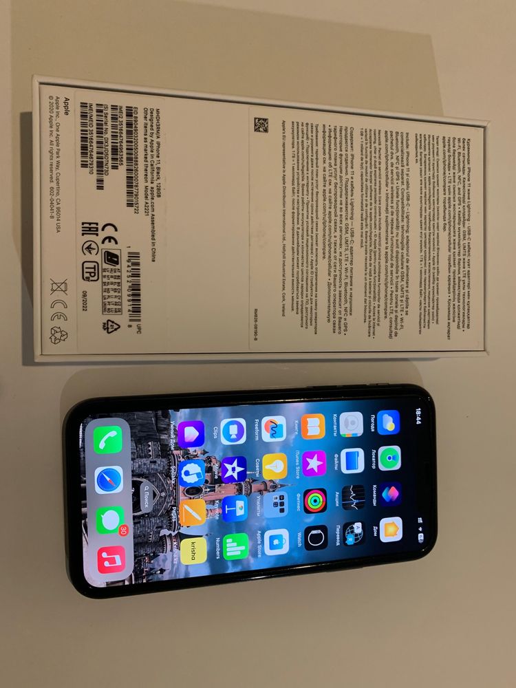 IPhone 11 128 GB отличном состоянии