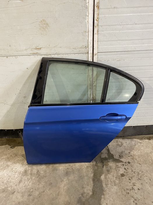 Врата Бмв 3серия ф30 (vrati bmw 3series f30)