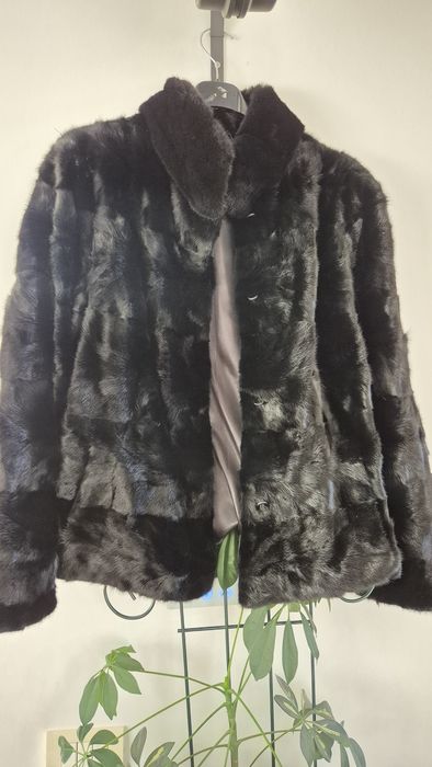 Vând blana naturală vizon