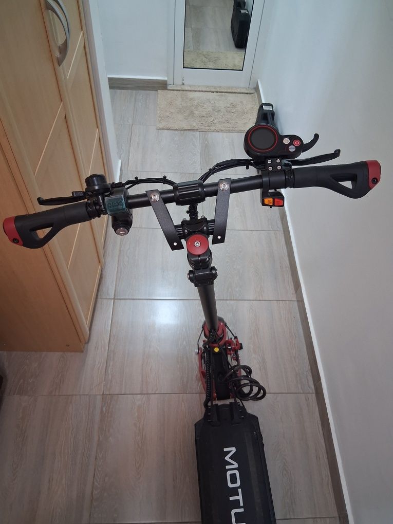 Електрическа тротинетка Motus Pro 10 sport