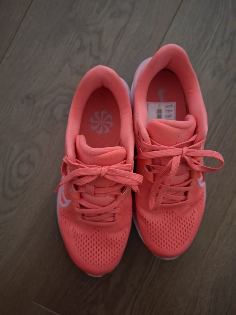 NIKE Обувки wmns quest 6