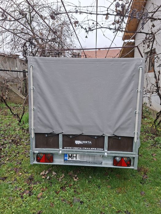 Vând remorcă Vesta 260x135 cm/ cu prelată  750kg