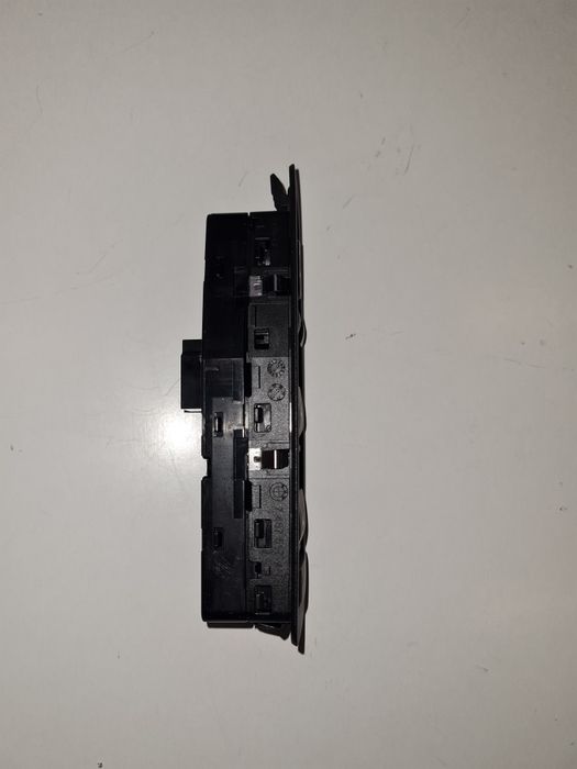 Panou comanda BMW X1 F48 / cod-9362116 / an-2015-2020 Europa