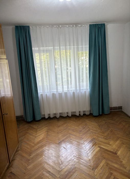 Apartament cu 3 camere de inchiriat+ parcare inclusa in pret, Podgoria
