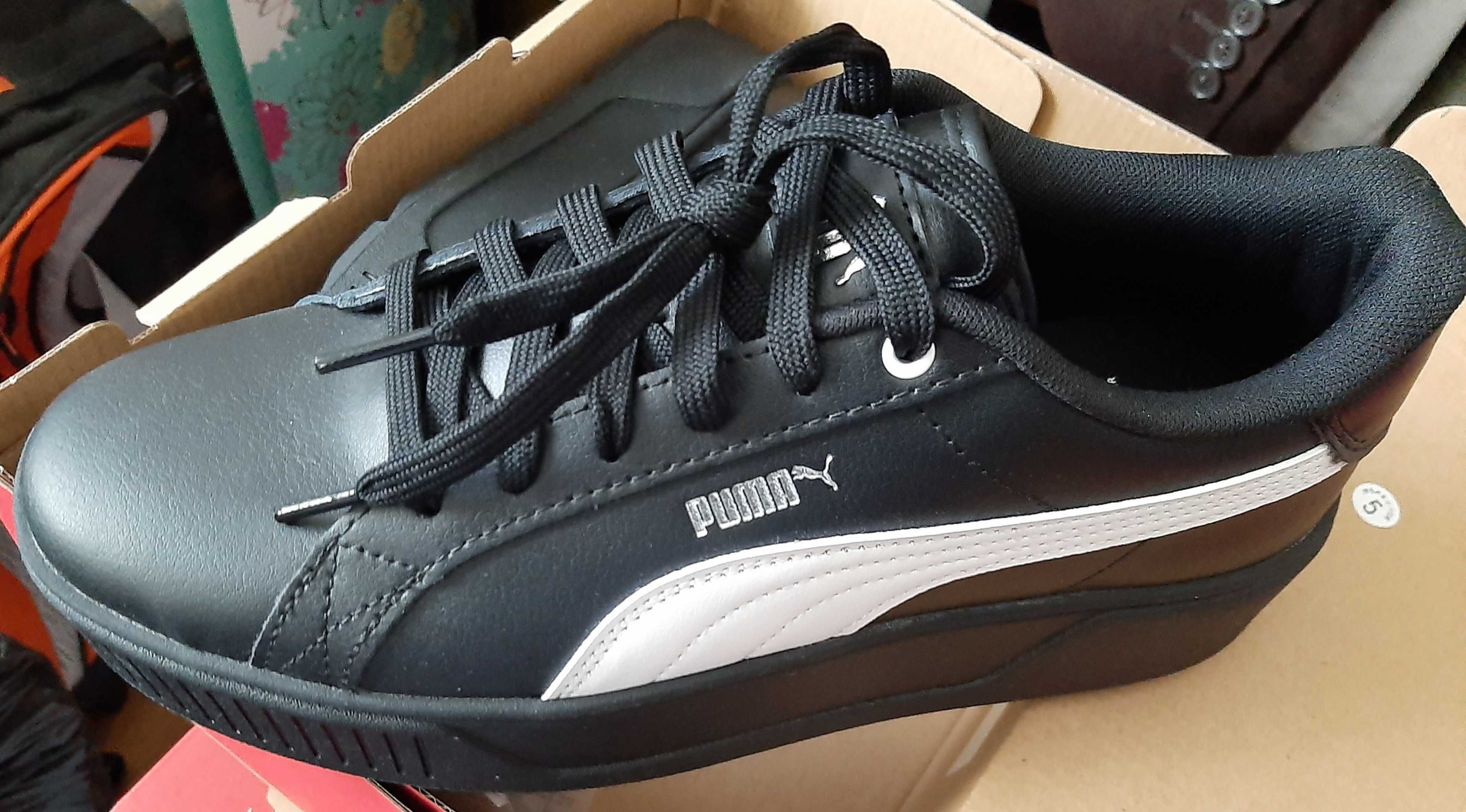 Adidași PUMA de damă marimea 40