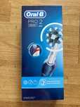 Periuta de dinti electrica Oral-B PRO 2 2000 , produs nou, nedeschis.