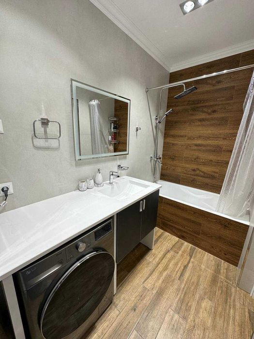 СРОЧНО Сдаётся кв ор-р ЖК Силк Роуд 3/1/10 ро-н Мирзо-Улугбекский 117*