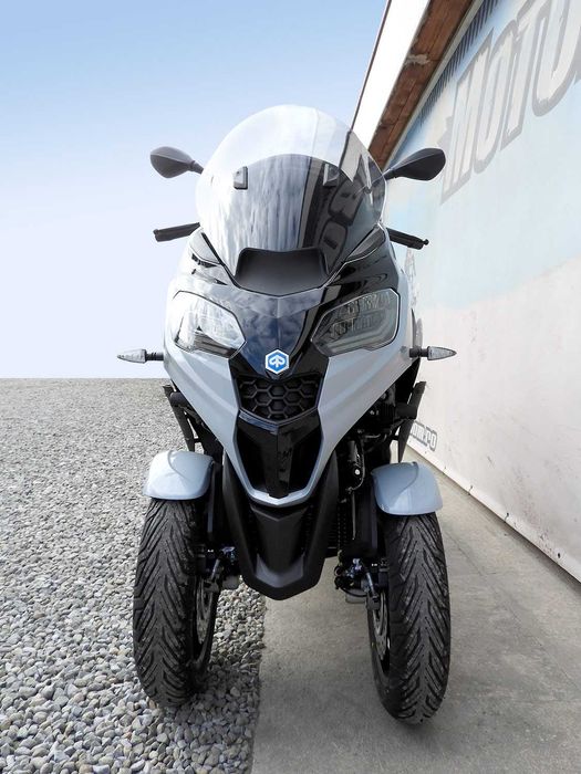 Scuter Piaggio MP3 310 Sport E5+ 2025 | Rate | Leasing