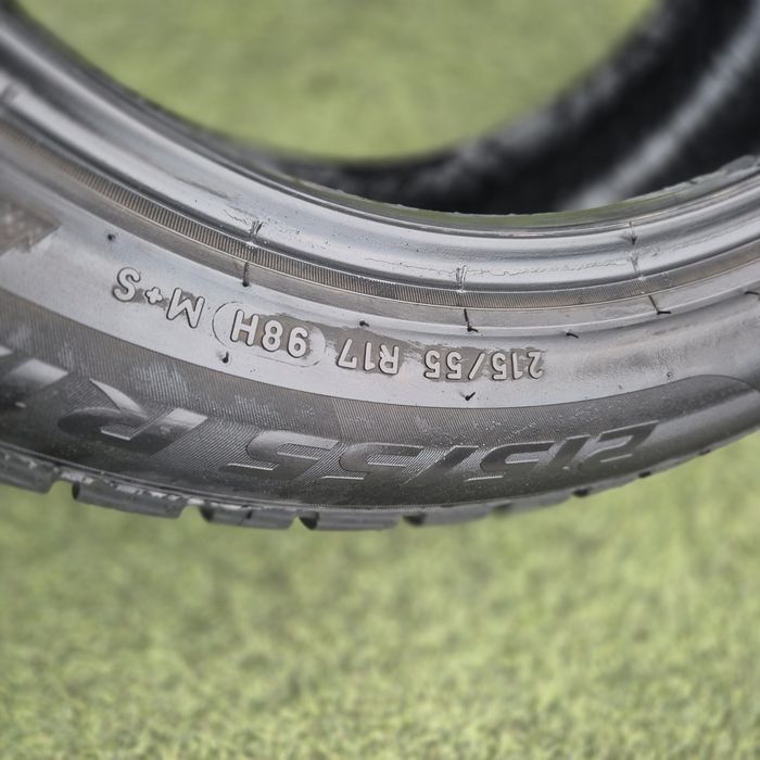 215 55 17 Pirelli m+s