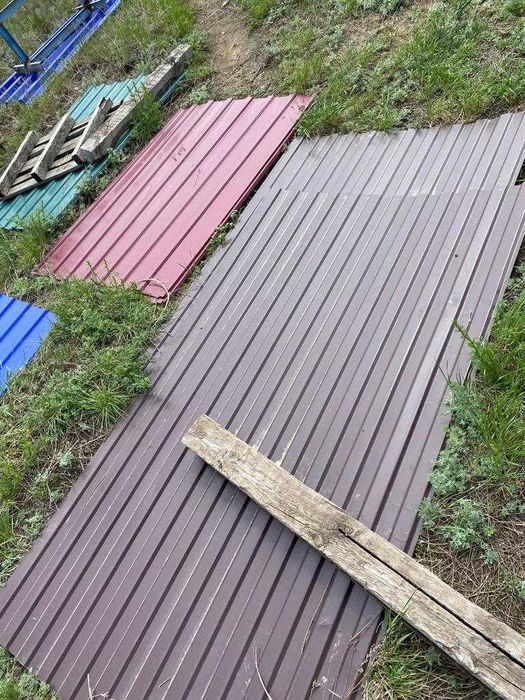 Продам профлисты по 6м