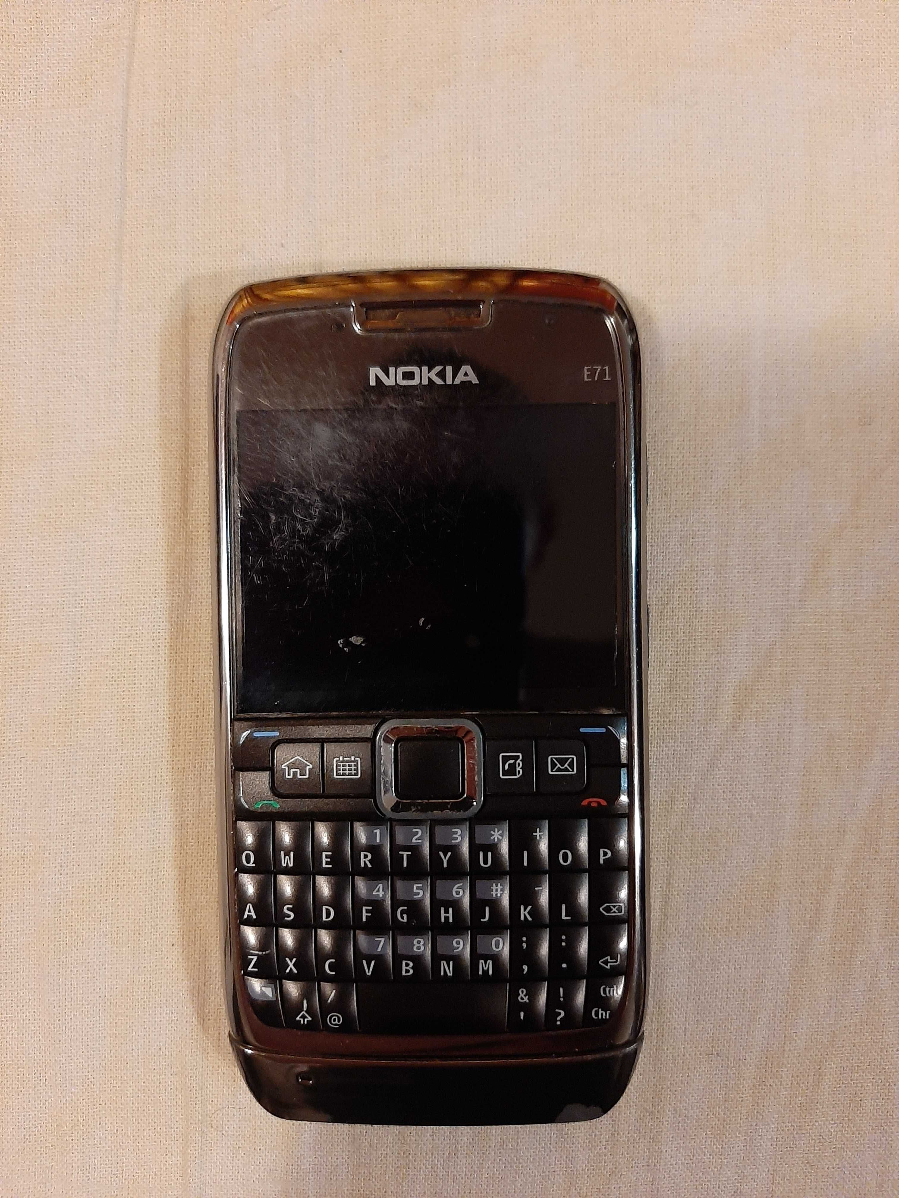 Vand telefoane vechi Samsung SGH-A167, Nokia E71 si Nokia 2330c