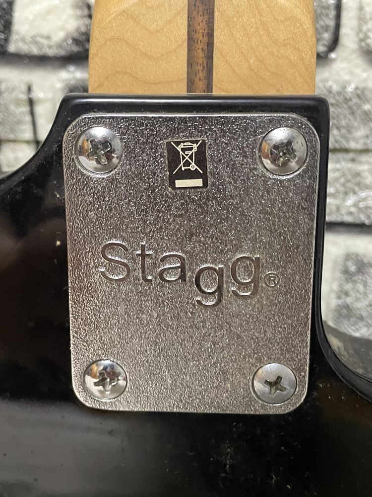 Електрическа китара STAGG