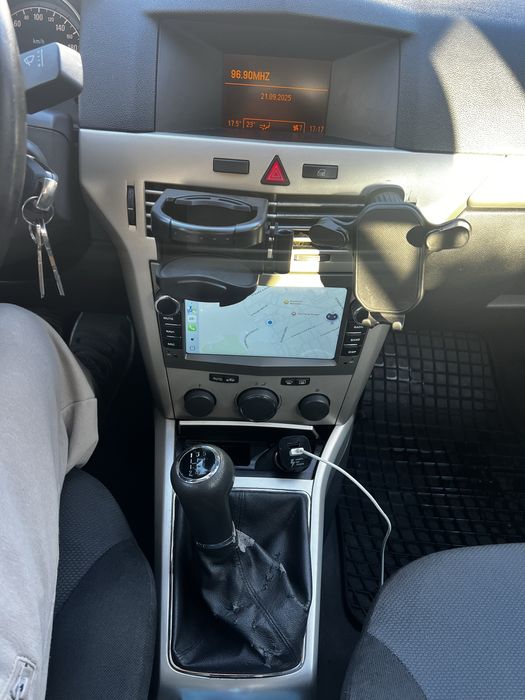 De vanzare opel astra H.