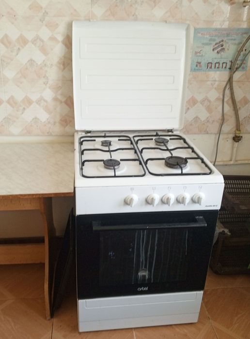 газовая плита с вытяжкой, фирма артель