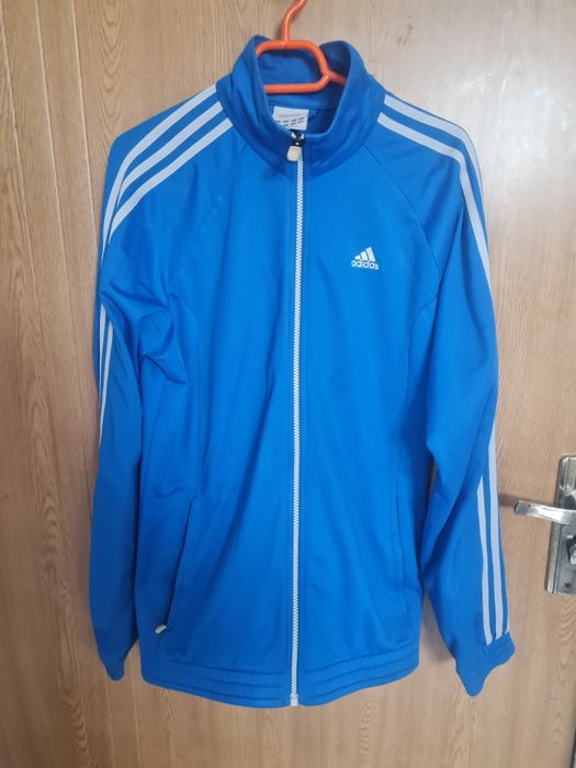 Vând bluză adidas marimea L