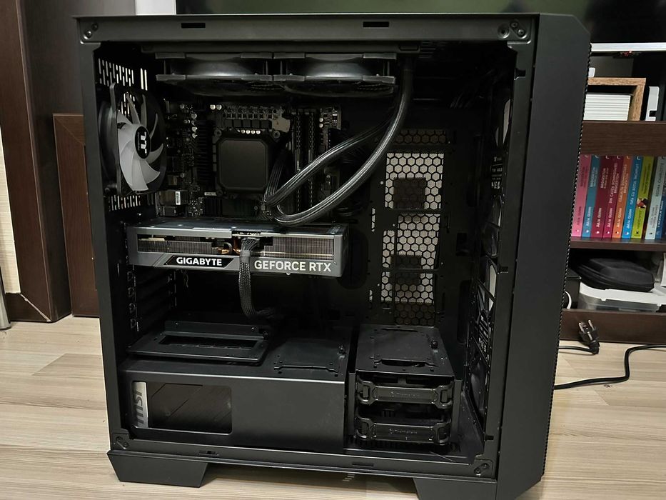 PC Gaming Intel i7-13700F 2.1Ghz 32gb DDR4, RTX 4070Ti 12 Gb GDDR6X