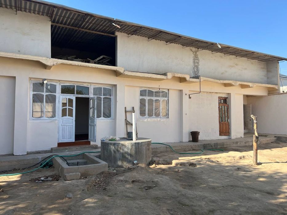 Hovli ijaraga beriladi. Hamma sharoiti bor.