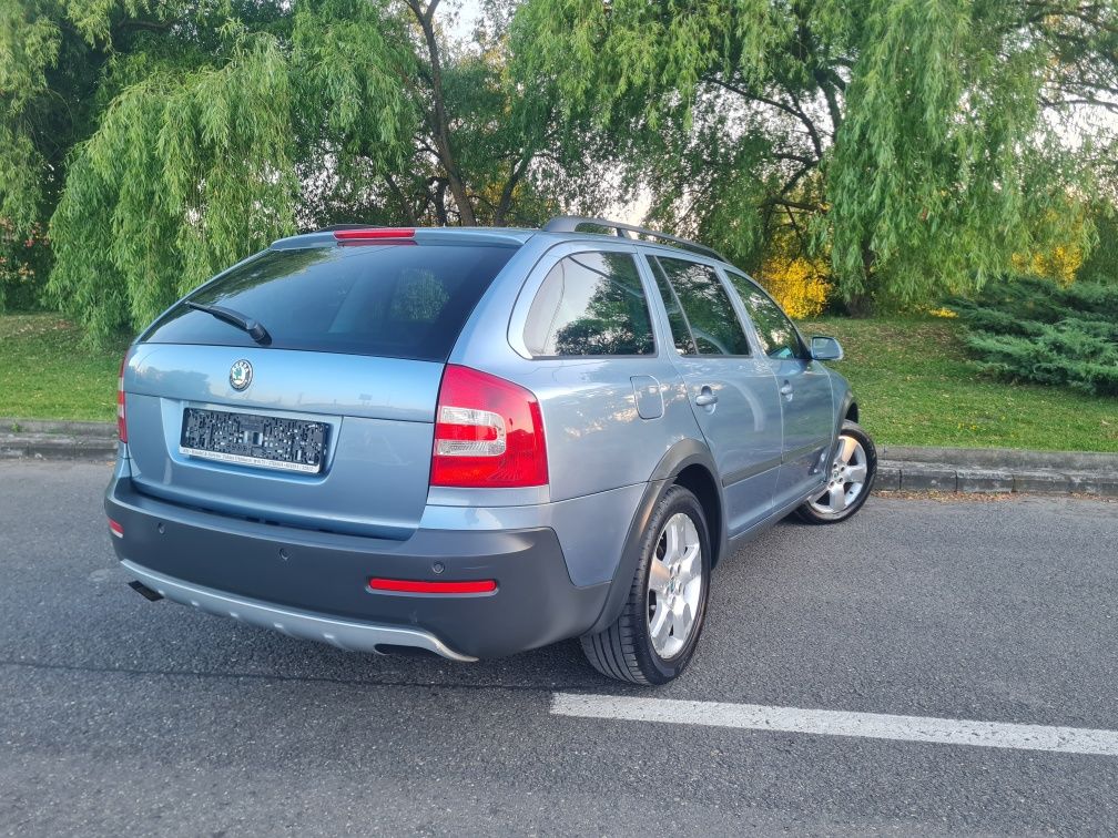 Skoda Octavia Scout 4x4~~Xenon~Jante