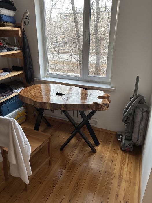 Стол из спила карагача