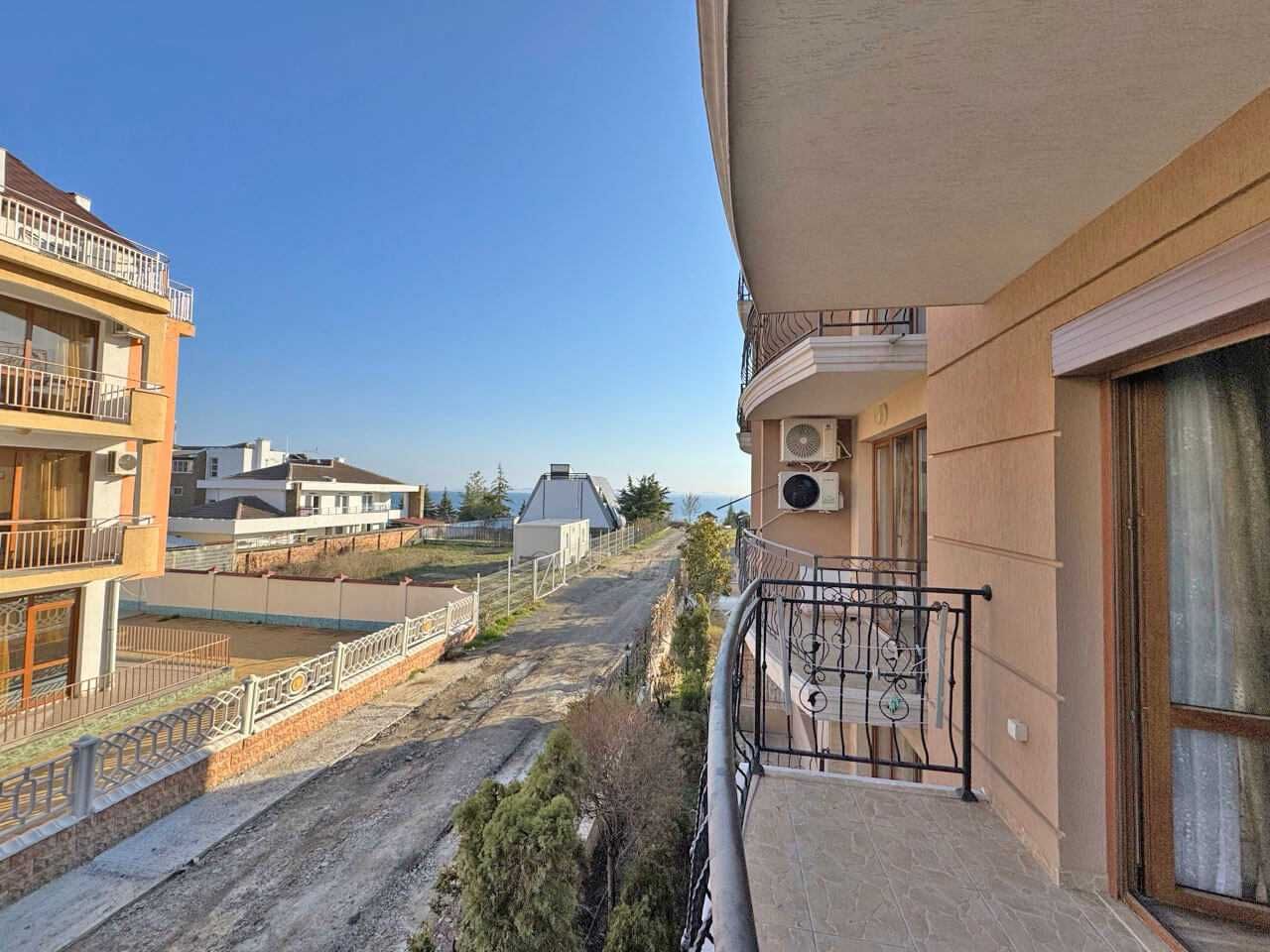 Продава се Тристаен апартамент в с. Равда, Област Бургас - 85 кв.м за 1365 €/кв.м - Снимка #11