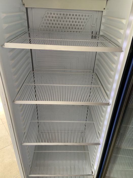 Хладилна витрина 2023г. KLIMASSAN 60/60/200