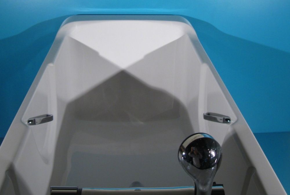 Cada de baie pentru batrani/ persoane cu dizabilitati Arjo Ergoline