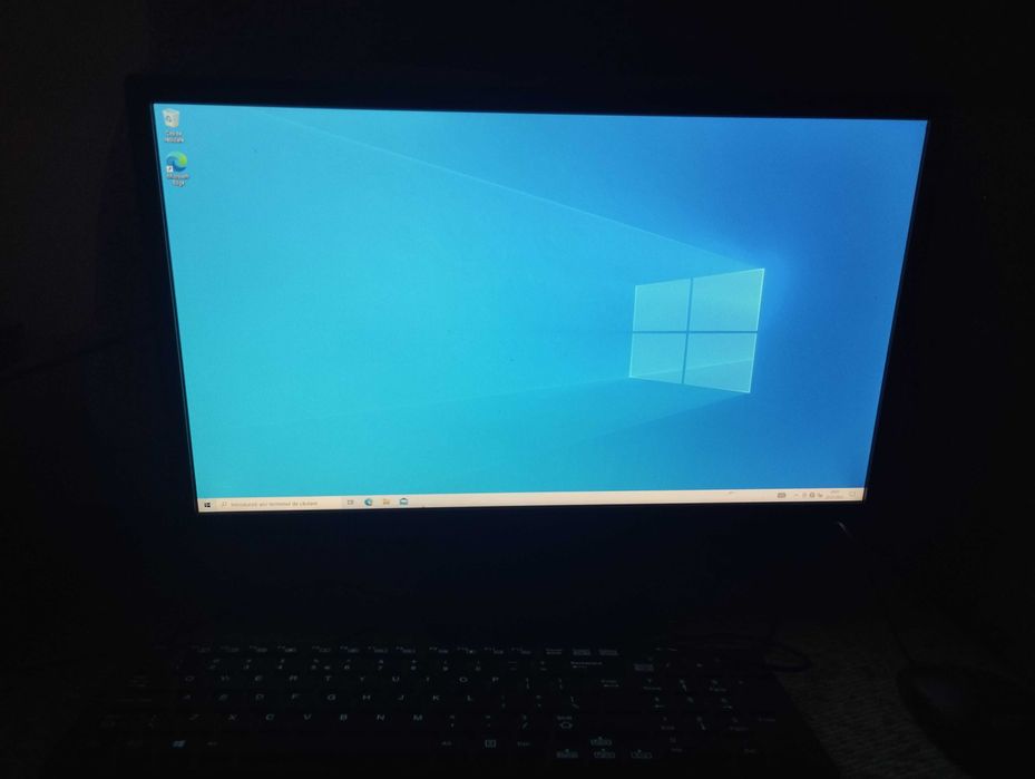 PC complet pentru școală / birou – 500 GB HDD, monitor BenQ – 1000 lei