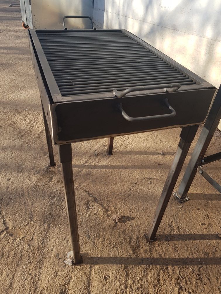 Gratar gradina picnic cu spite rotative 60x40x10x3