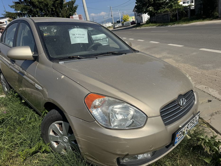 Hyundai Accent de vanzare