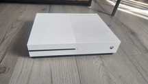 Xbox one S 1TB+controller